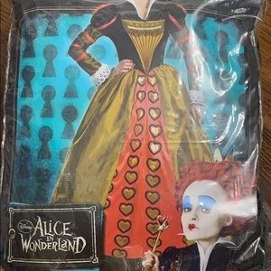 Red Queen/Queen of Hearts Halloween Costume